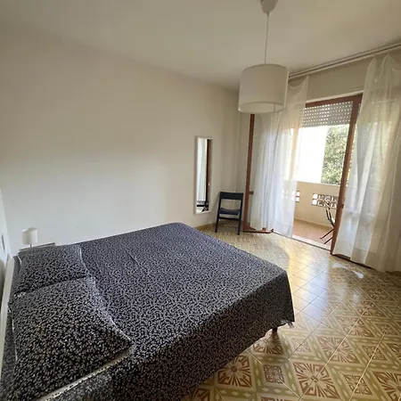 Casa Palma - 300mt Dal Mare Apartment Marina di Massa